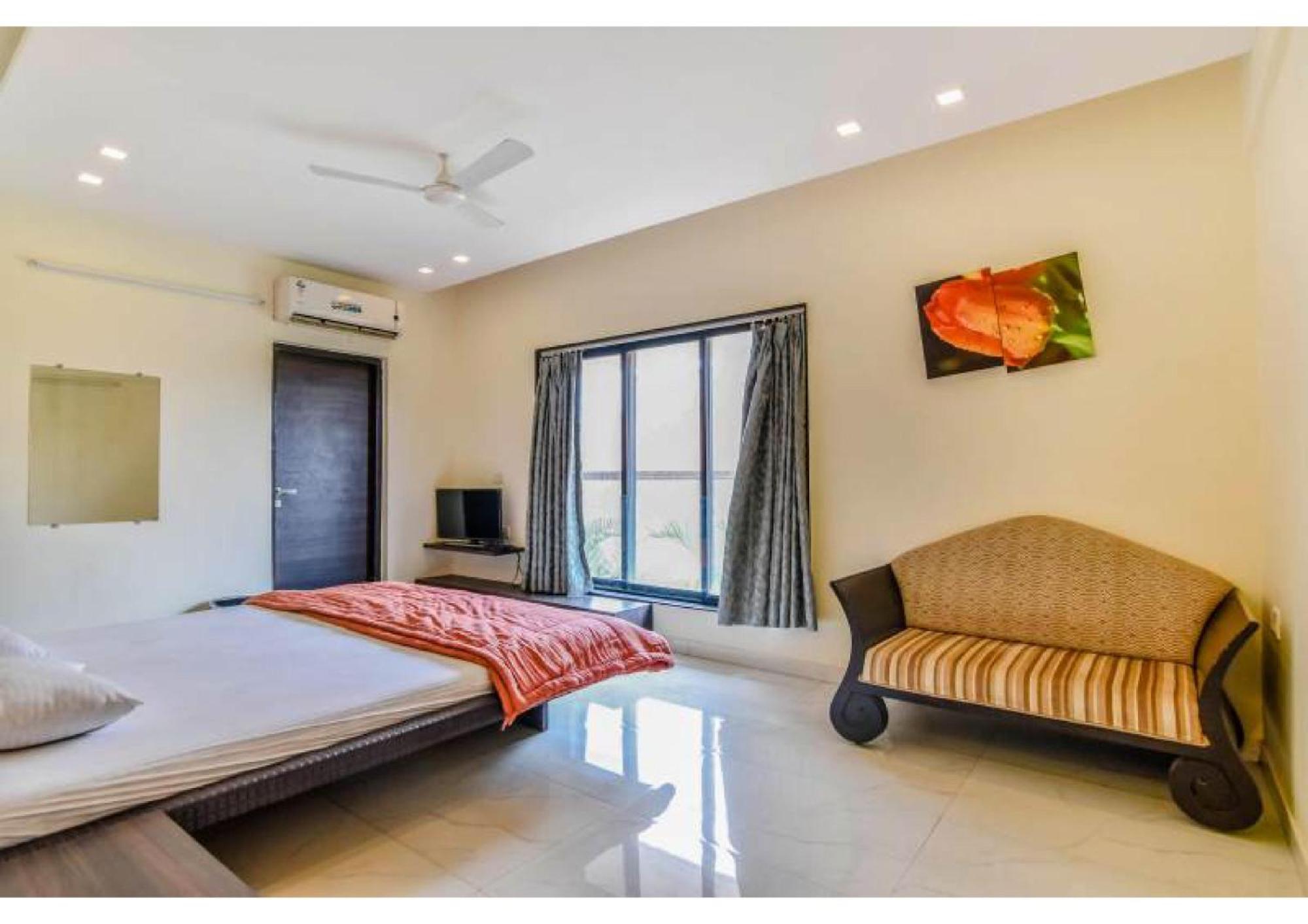 Alison Villa Lonavala Buitenkant foto